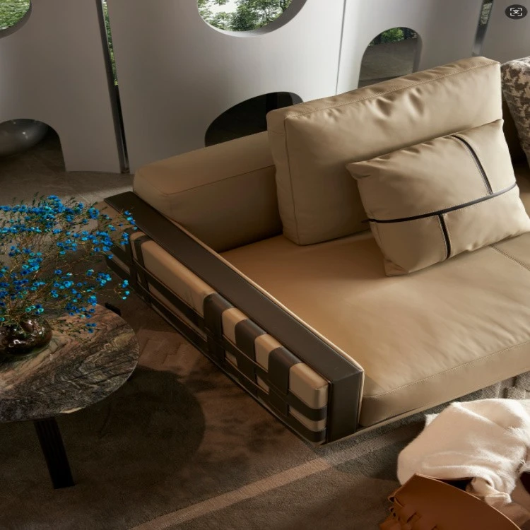 Master Series Sofa (4)